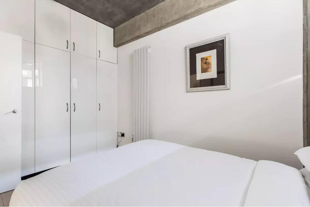 Canal-Side Apartment In Shoreditch Londyn Zewnętrze zdjęcie