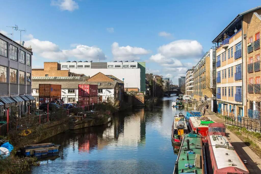 Canal-Side Apartment In Shoreditch Londyn Zewnętrze zdjęcie